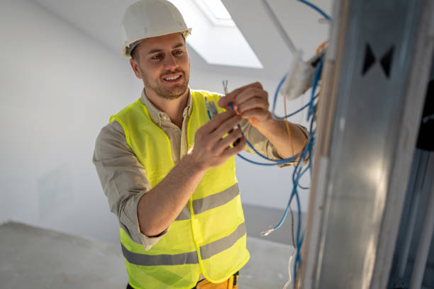 Best Licensed Electrician  in Pine Ridge, FL
